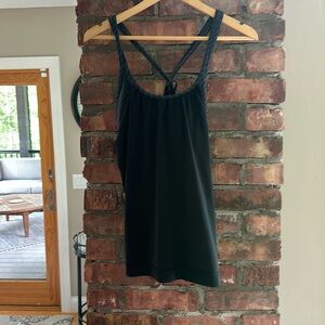 Athleta built in bra tank shirt size L